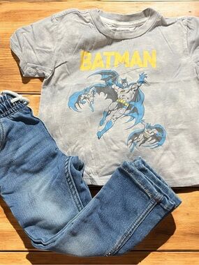 Batman Kids Gray Graphic Tee - DC Comics and blue jeans